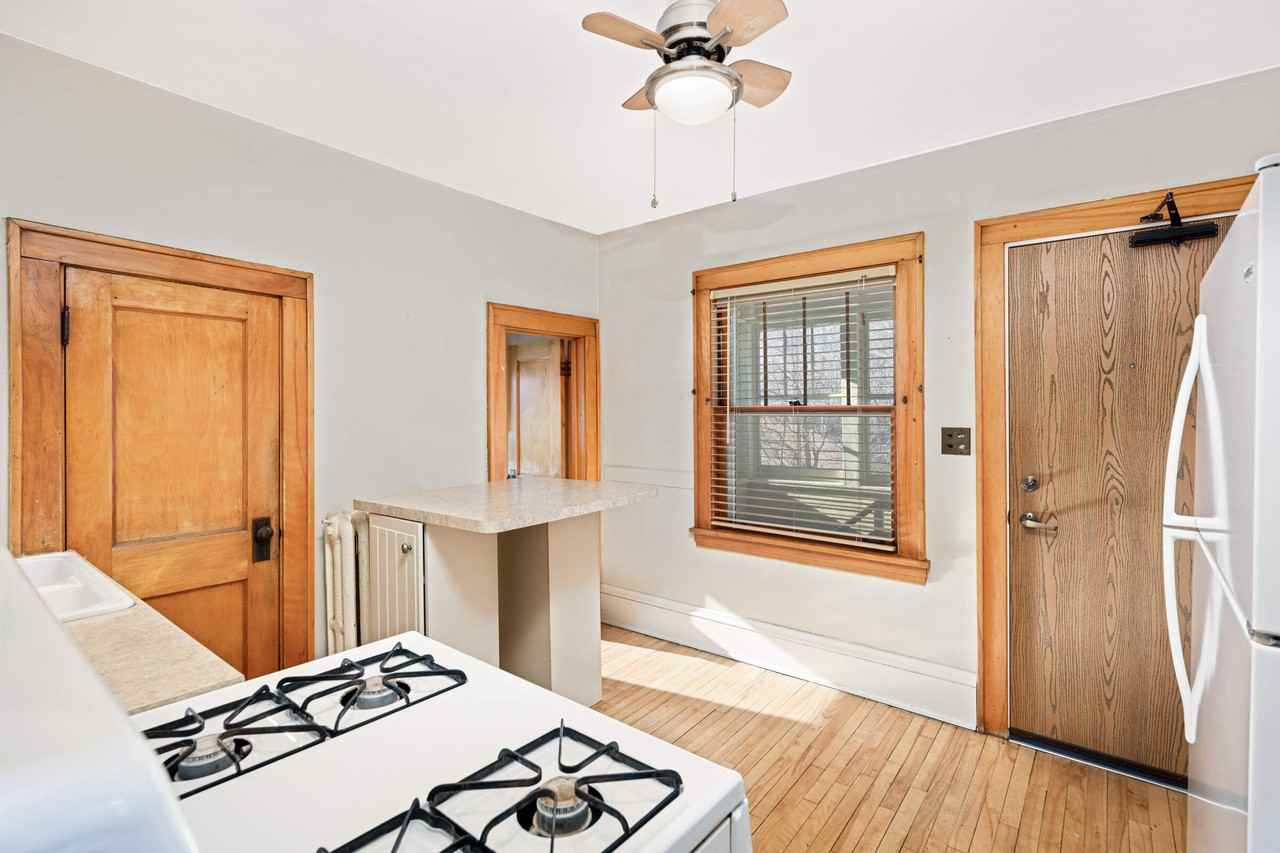 187 James Ave N #3 - Photo 2 of 22