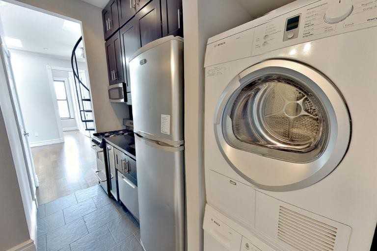 E 3rd St #5A - Photo 3 of 6