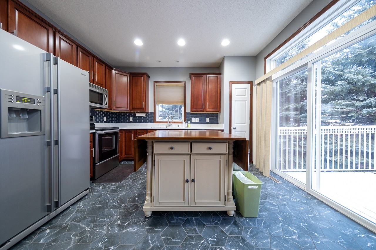 5128 Yuma Ln N #1 - Photo 6 of 38