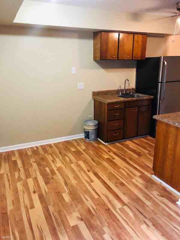 4500 Grove Ave - Photo 5 of 18