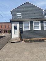 featured image of 25 N Washington St #B