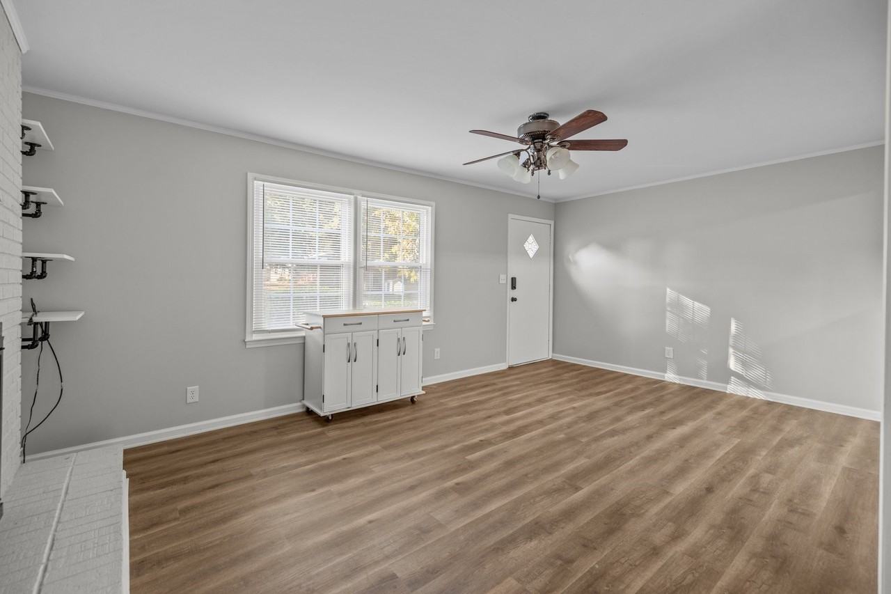 4800 Maplecrest Dr #1 - Photo 4 of 29
