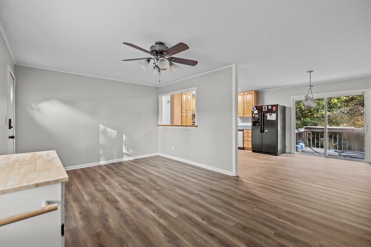 4800 Maplecrest Dr #1 - Photo 5 of 29