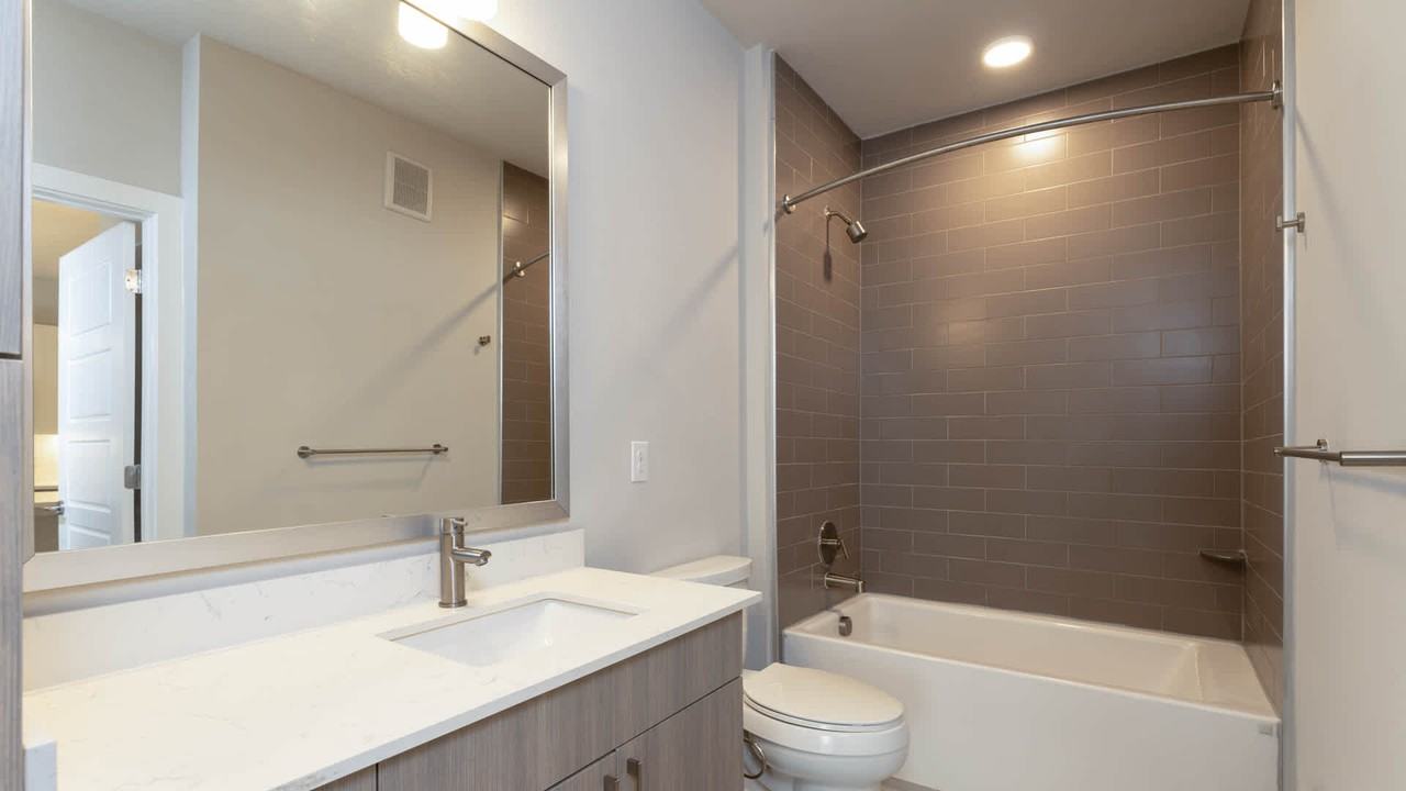 Kilby - Photo 2 of 50