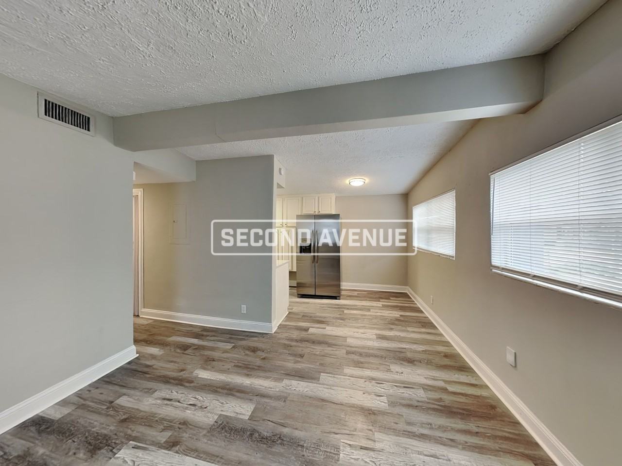 4144 Katanga Dr N - Photo 7 of 19