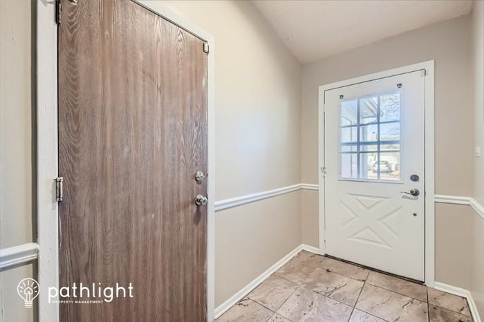 536 Fessler Ave - Photo 2 of 19