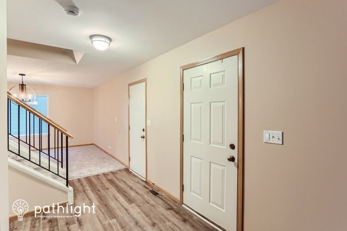 2670 Caliendo Cir - Photo 2 of 27