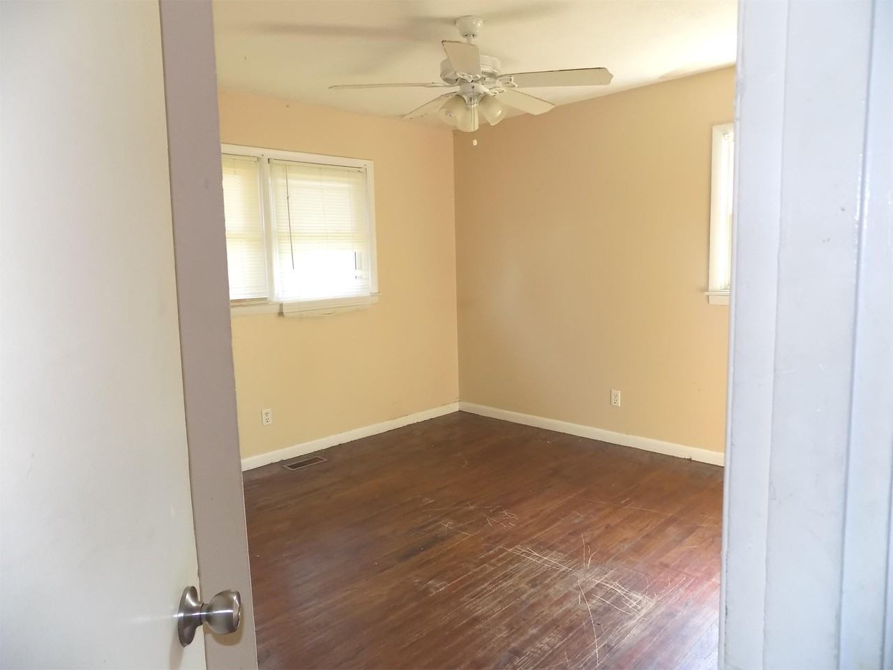 5013 Houston Rd #1 - Photo 4 of 9