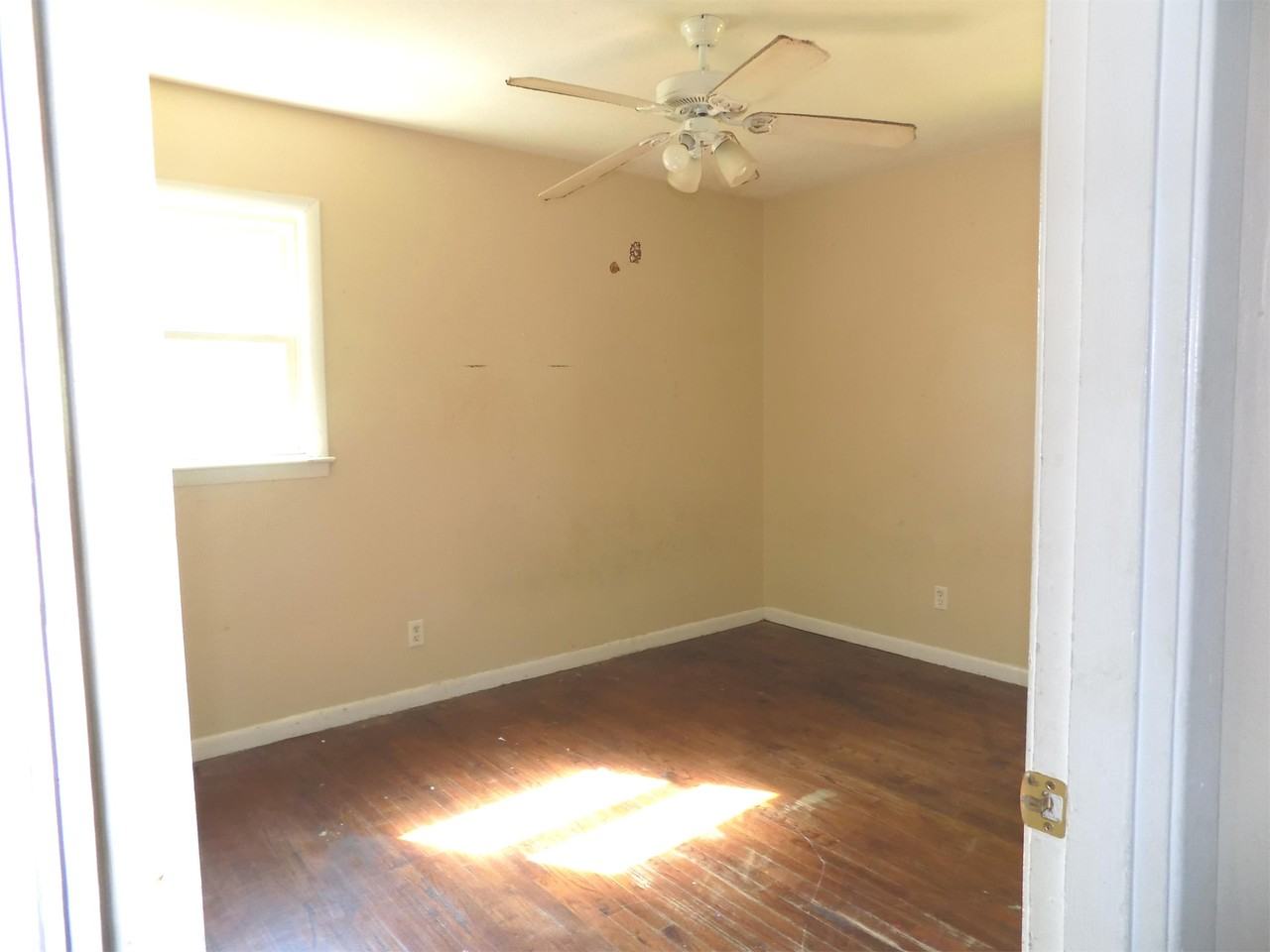 5013 Houston Rd #1 - Photo 5 of 9