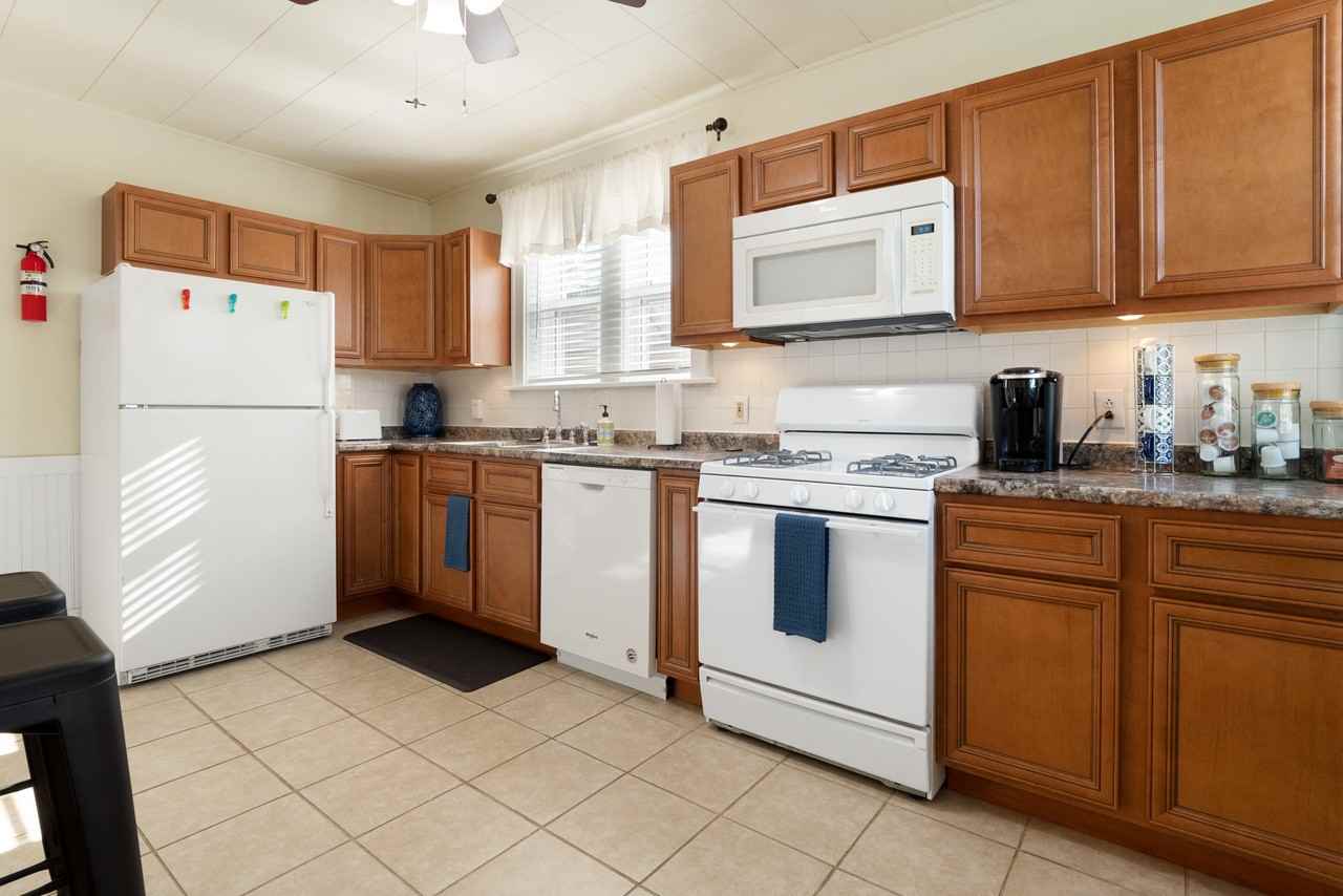 6924 W Park Ave #1F - Photo 2 of 20