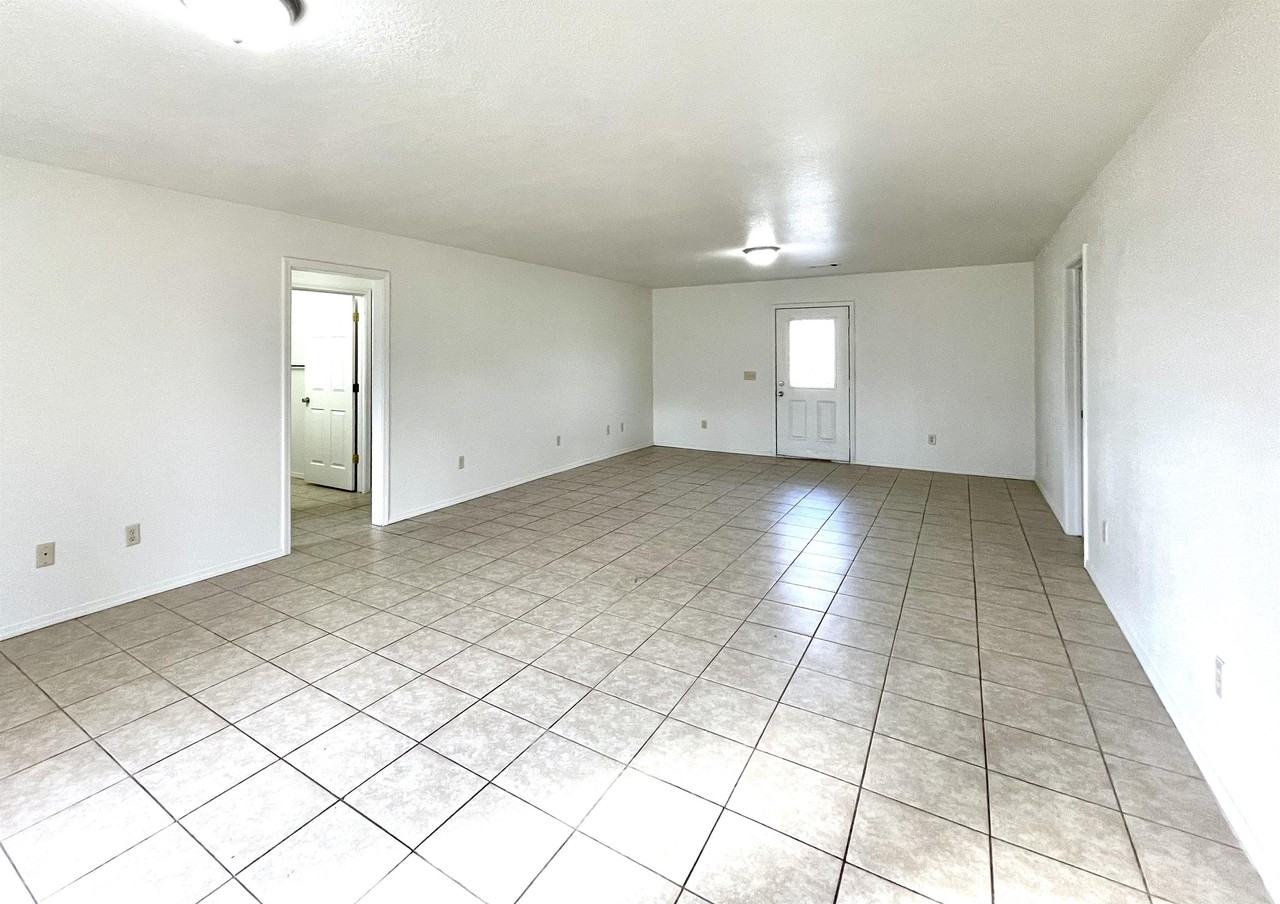 E 1117 Rd #473836-3 - Photo 3 of 11