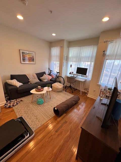 806 N 19th St #2 - Photo 2 of 11