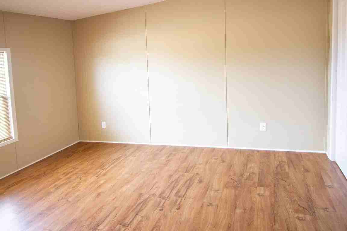 9289 E River Dr #1 - Photo 4 of 14