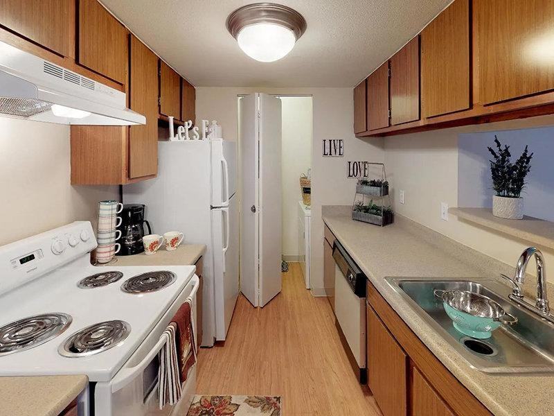 4815 Garden Ranch Dr - Photo 2 of 34