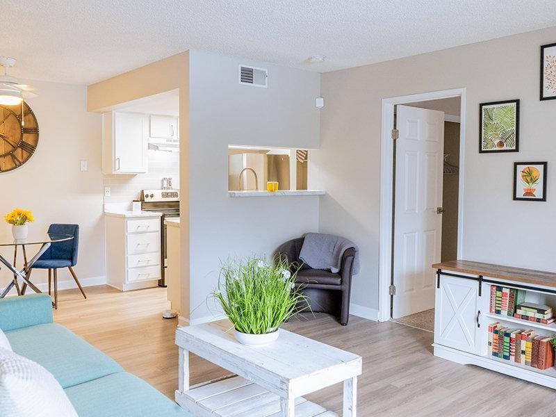 4815 Garden Ranch Dr - Photo 5 of 34