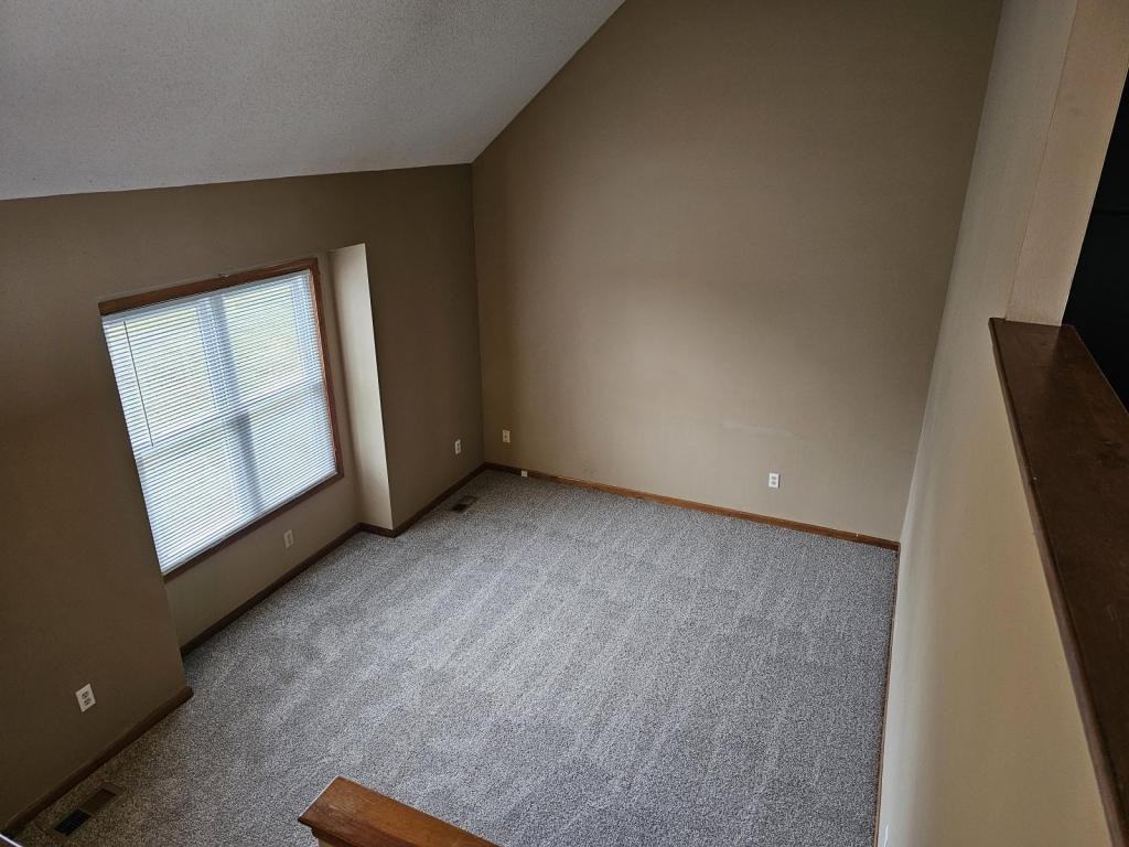 511 Nw 73rd St - Photo 2 of 14