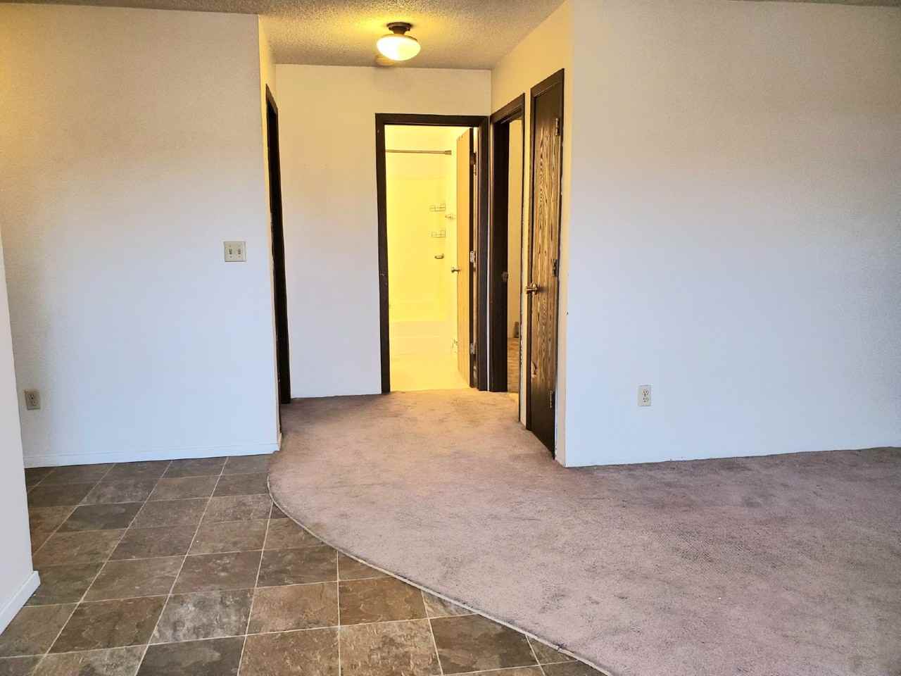 179 Rosewood Dr - Photo 2 of 6