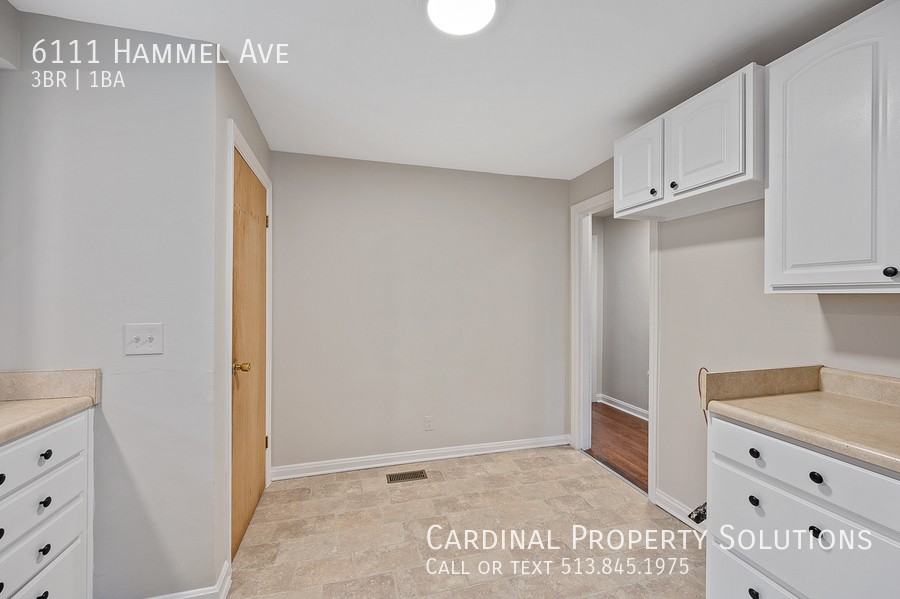 6111 Hammel Ave - Photo 2 of 30