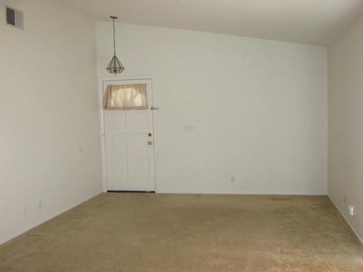 25560 Alicante Dr - Photo 3 of 14