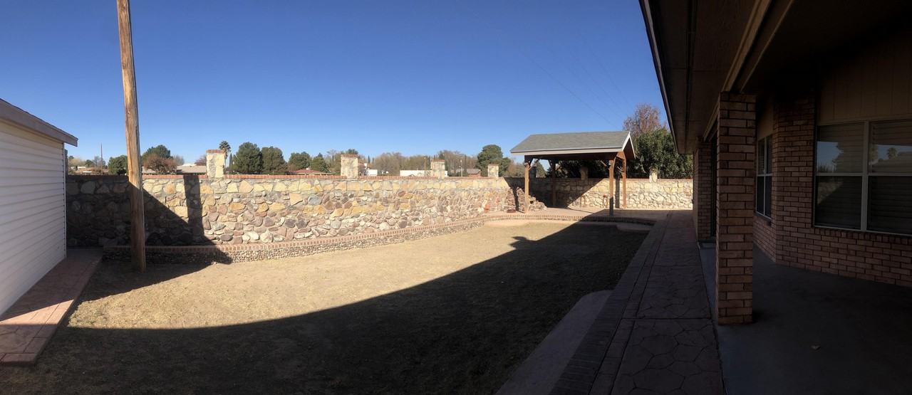 556 Pinar Del Rio Dr #1 - Photo 5 of 21