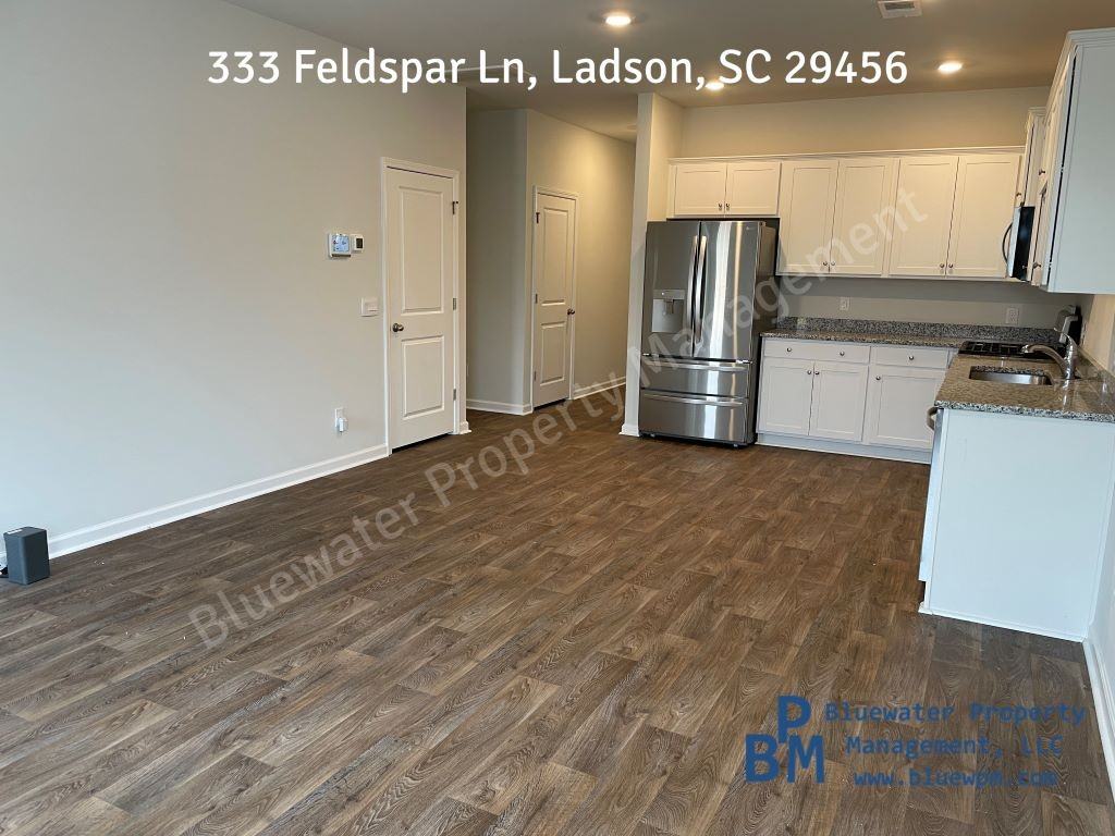333 Feldspar Ln #1 - Photo 3 of 12