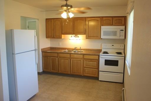 7416 Roger Thomas Dr - Photo 3 of 12