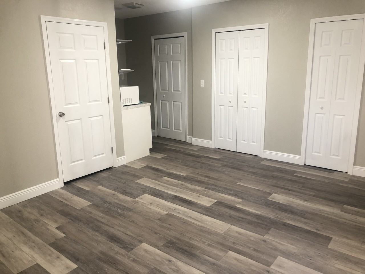 2678 Oak Run Blvd #NA - Photo 2 of 6