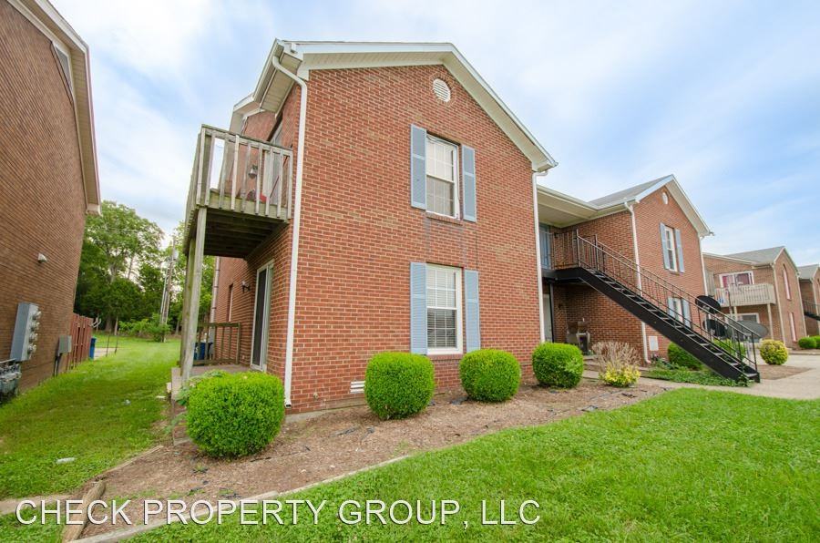 323-329 Midland Boulevard 4-Plex - Photo 2 of 31