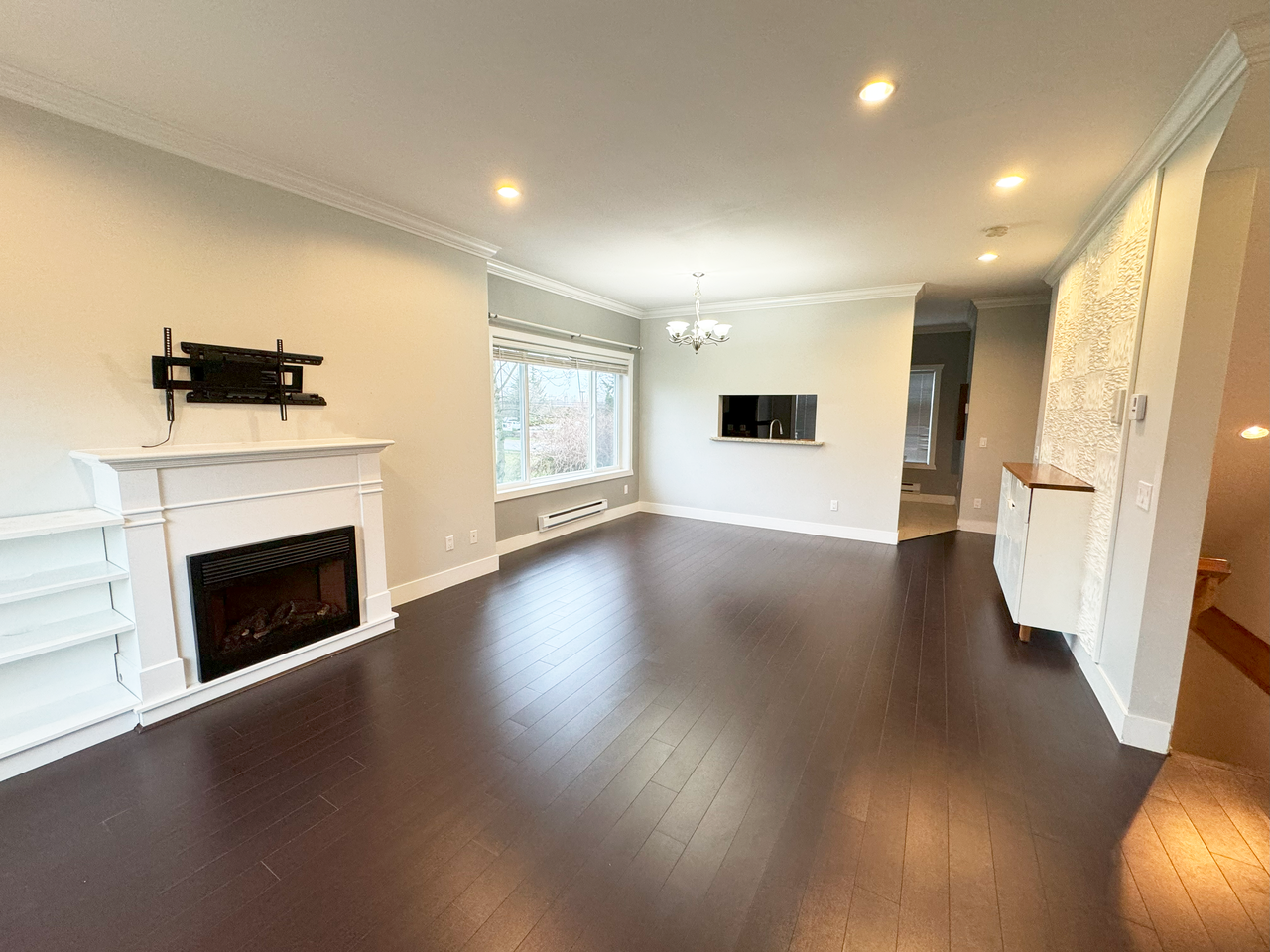 22611 Westminster Highway - Photo 2 of 17