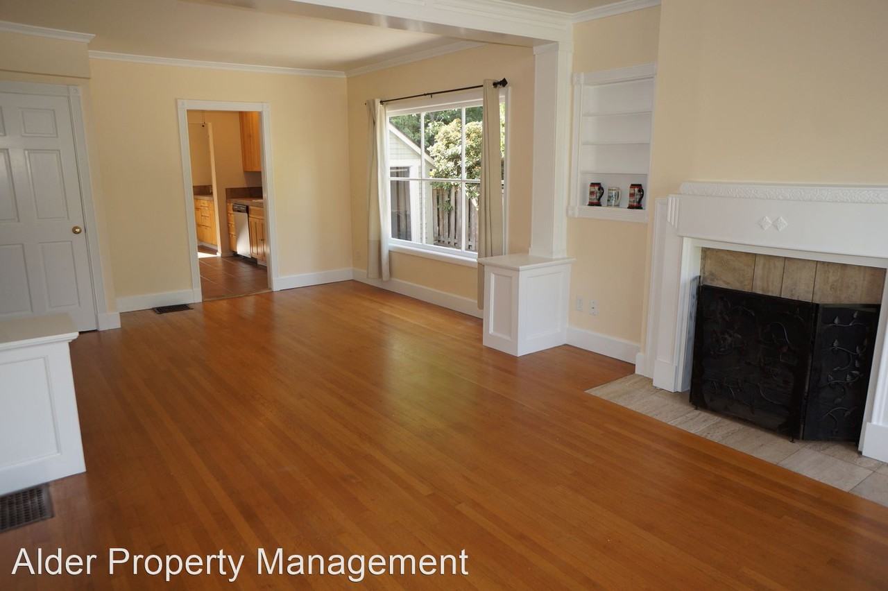 2611 Ne 28th Ave - Photo 3 of 45