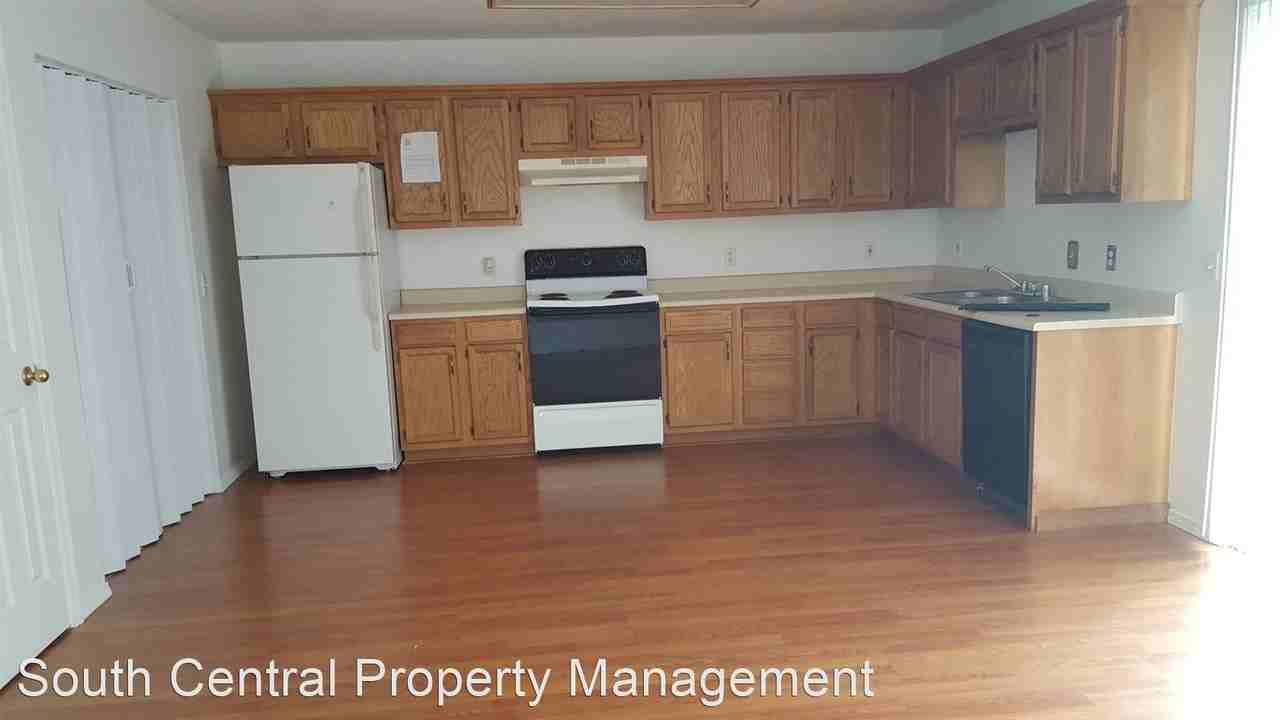 Olivia/Lauderdale - Photo 3 of 4