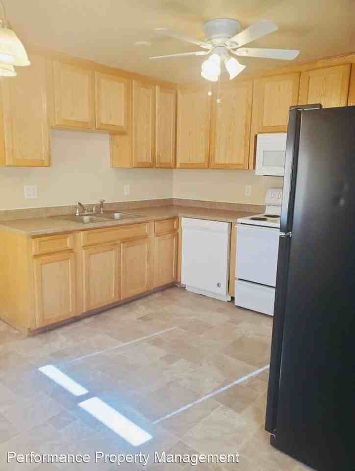 4450 Holland St - Photo 2 of 12