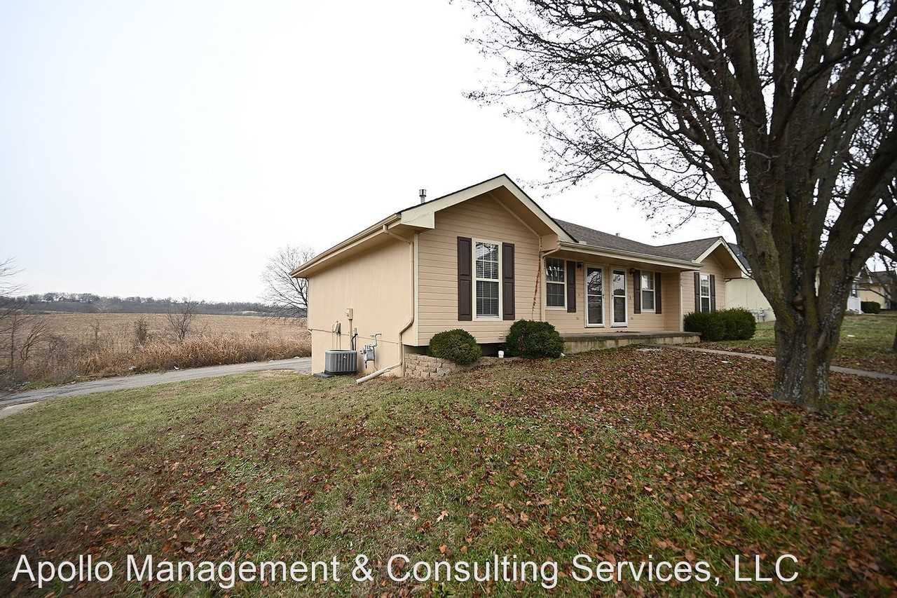 1857 Wilkerson St - Photo 2 of 18