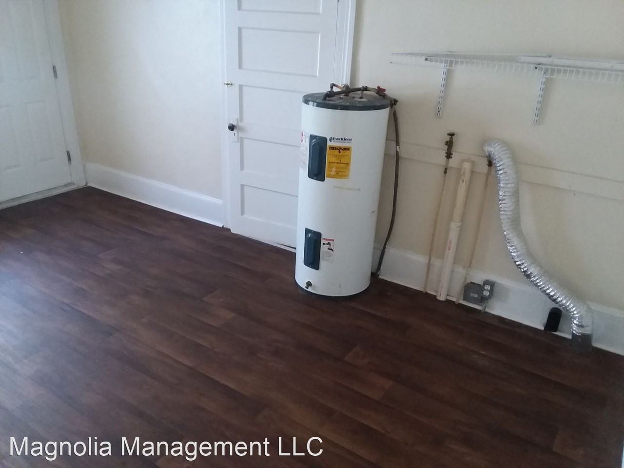 417 Granville St - Photo 3 of 12