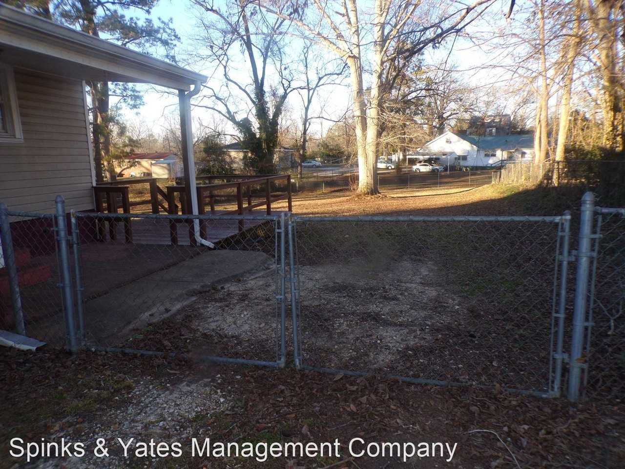 808 S 10th St - Photo 2 of 15