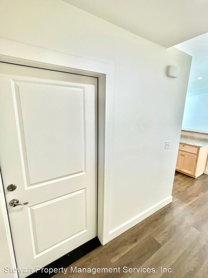 4244 Wyoming Street - Photo 3 of 21