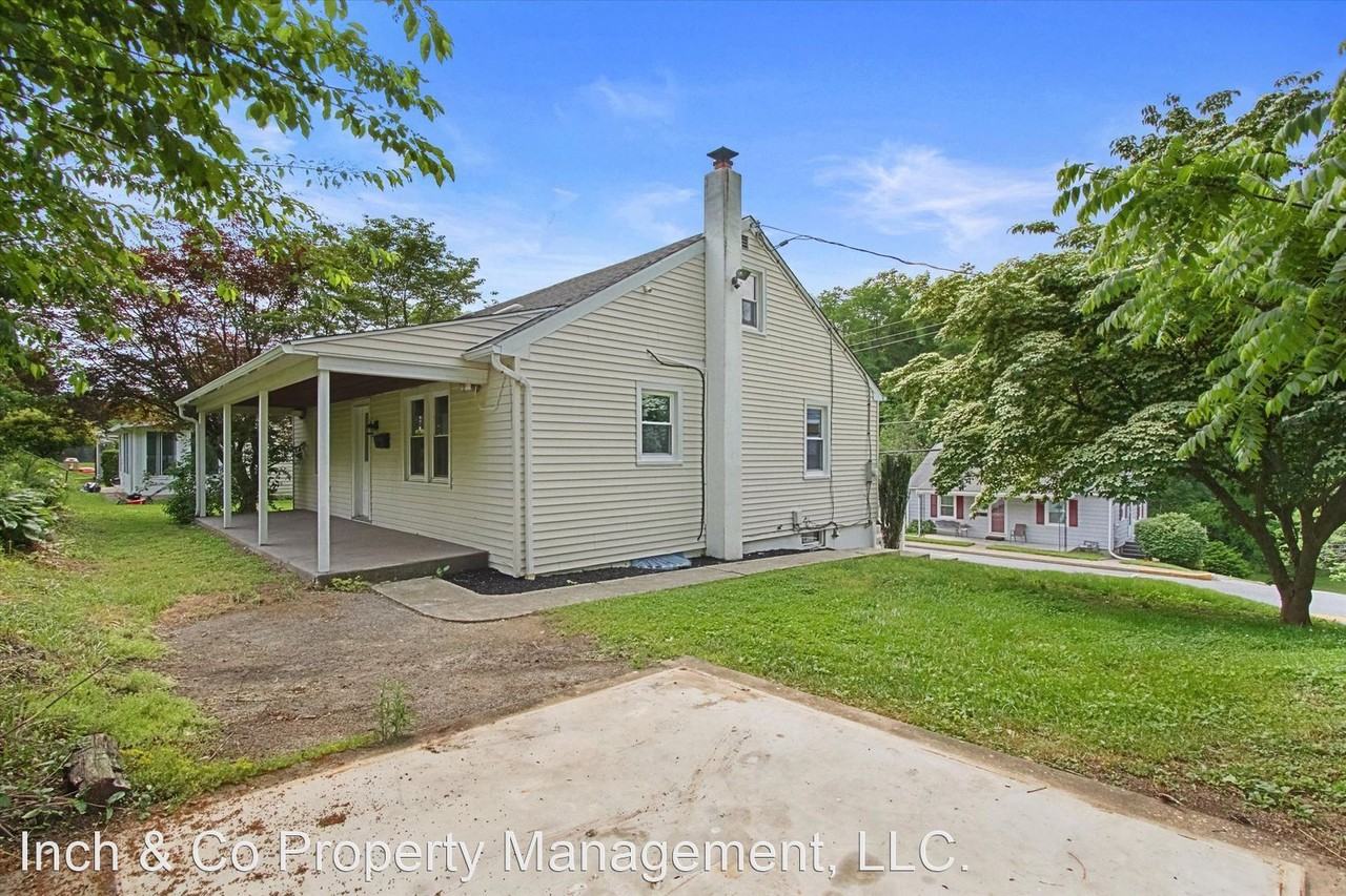 124 Manchester St - Photo 3 of 26