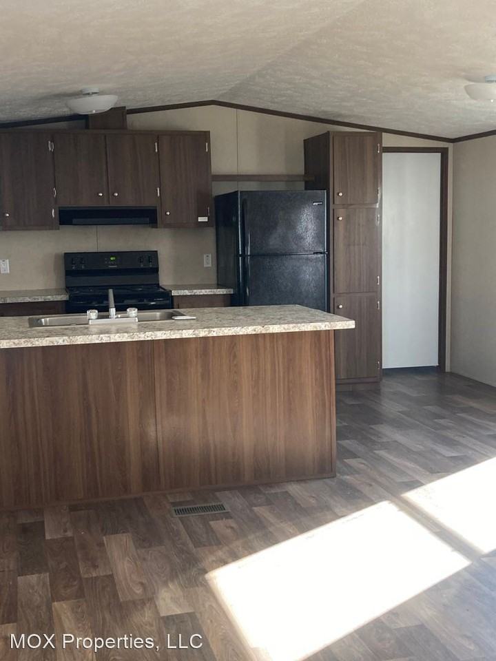 Trademark Lane - Photo 3 of 30