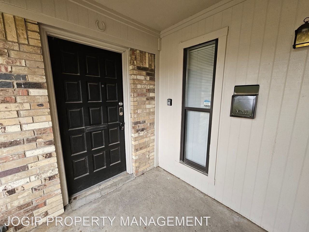 8227 Ferguson Rd - Photo 3 of 25