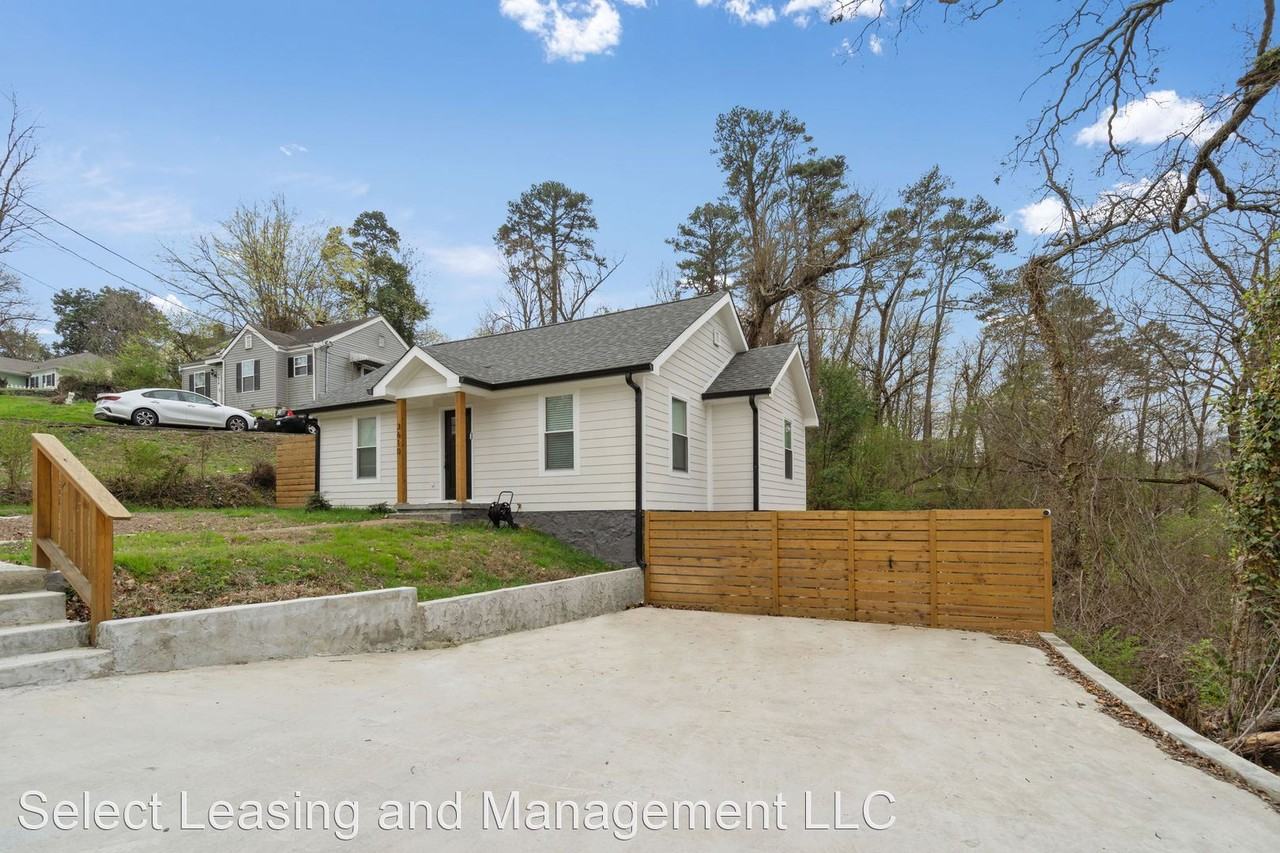 3610 Anderson Ave - Photo 3 of 27