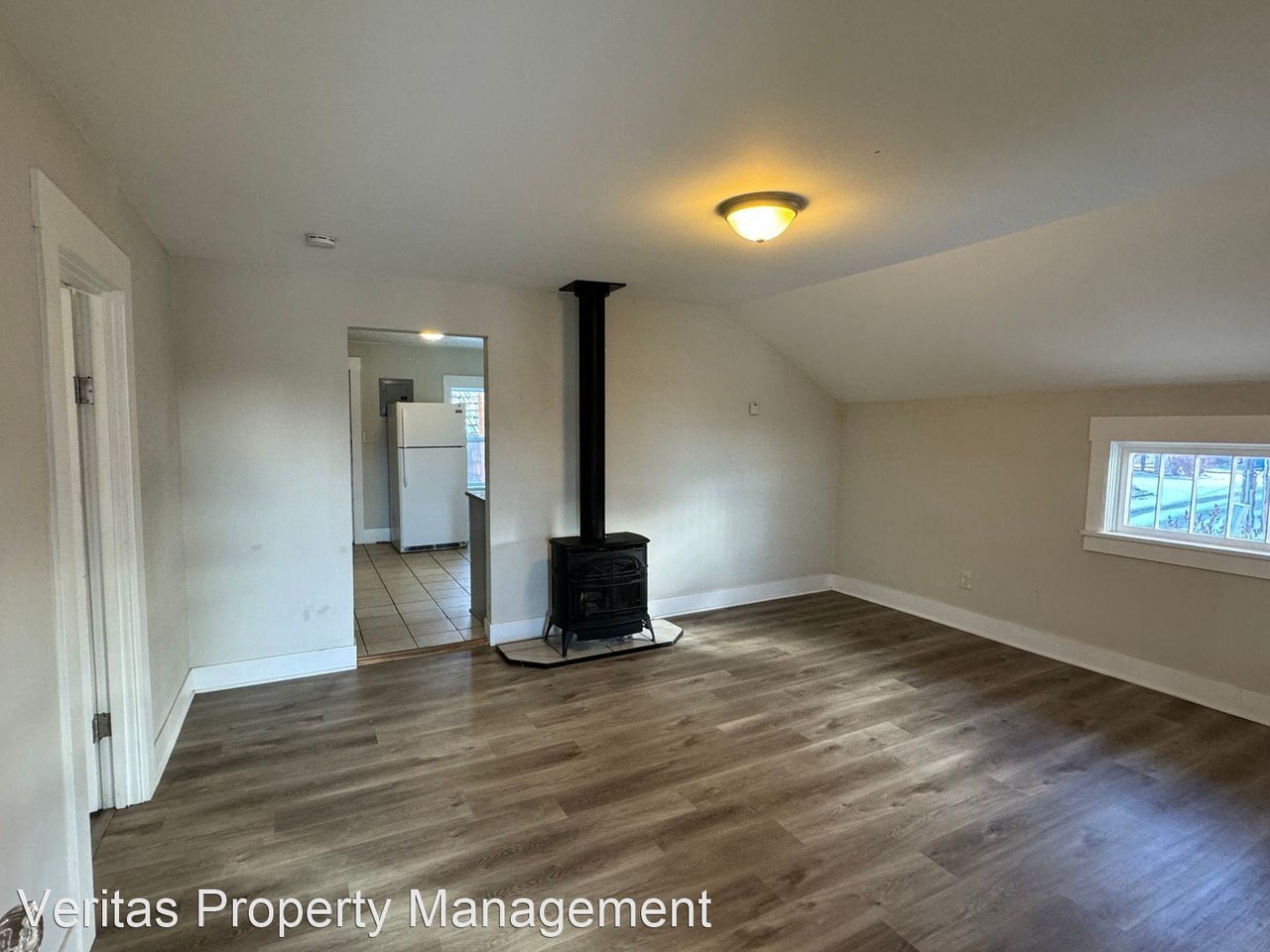 1002 W Pine Street - Photo 3 of 15