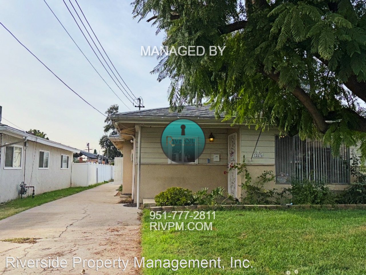 2876 Berkeley Ct - Photo 3 of 24