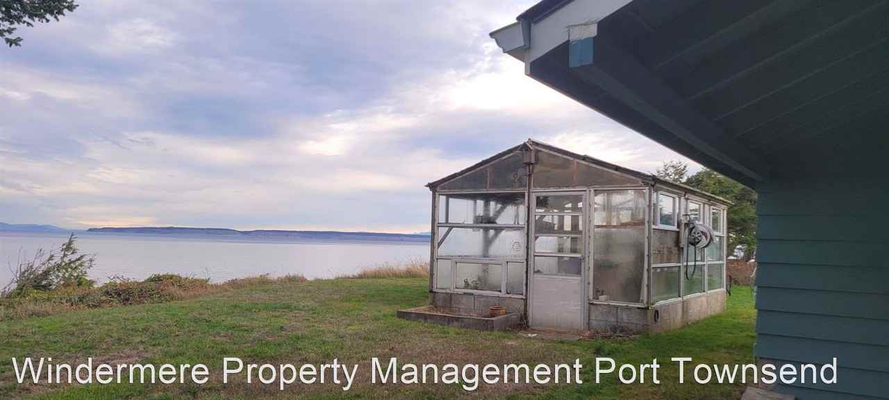 2300 Seaview Dr - Photo 3 of 23