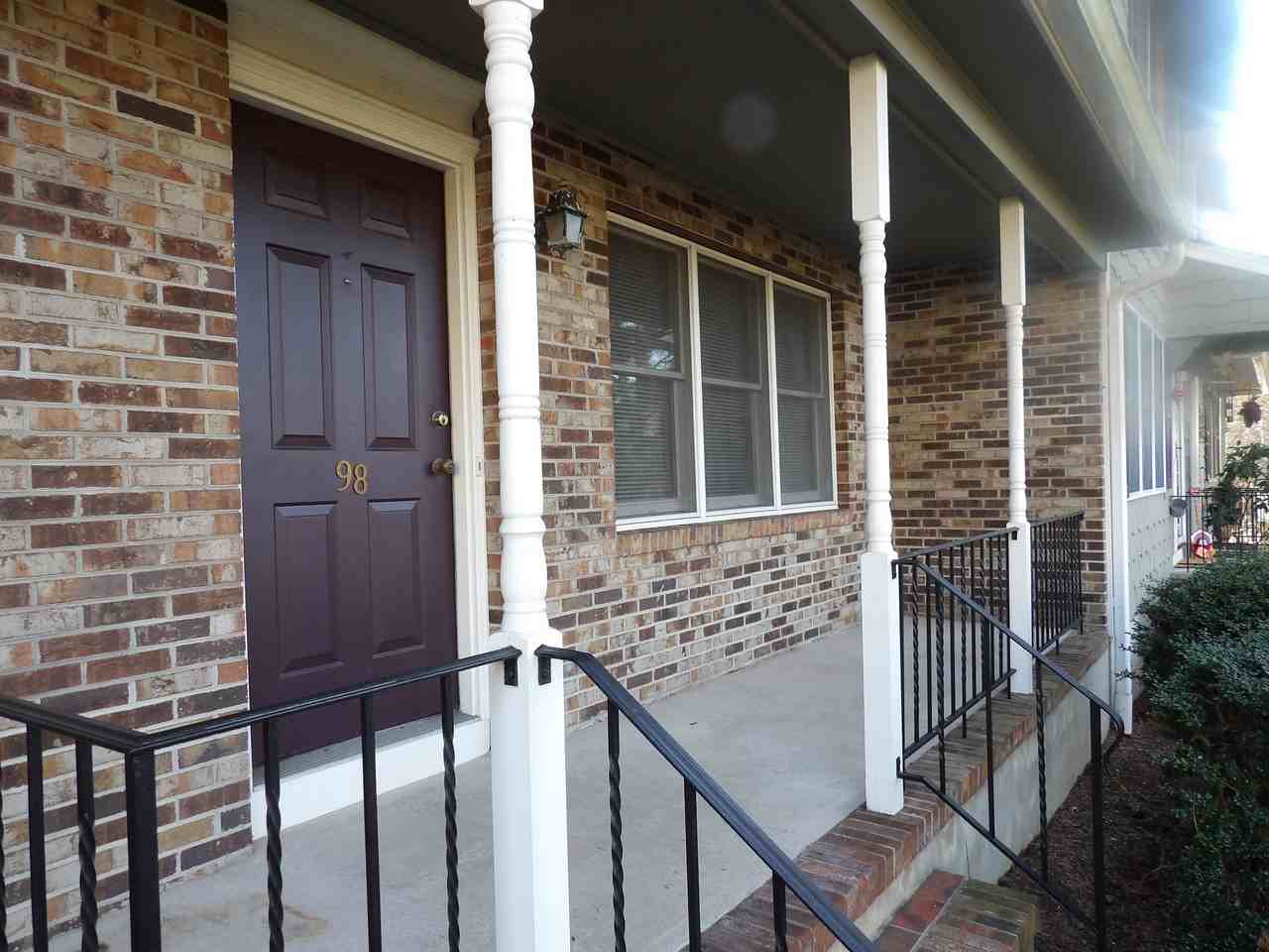 98 Lincoln Park Rd - Photo 2 of 17