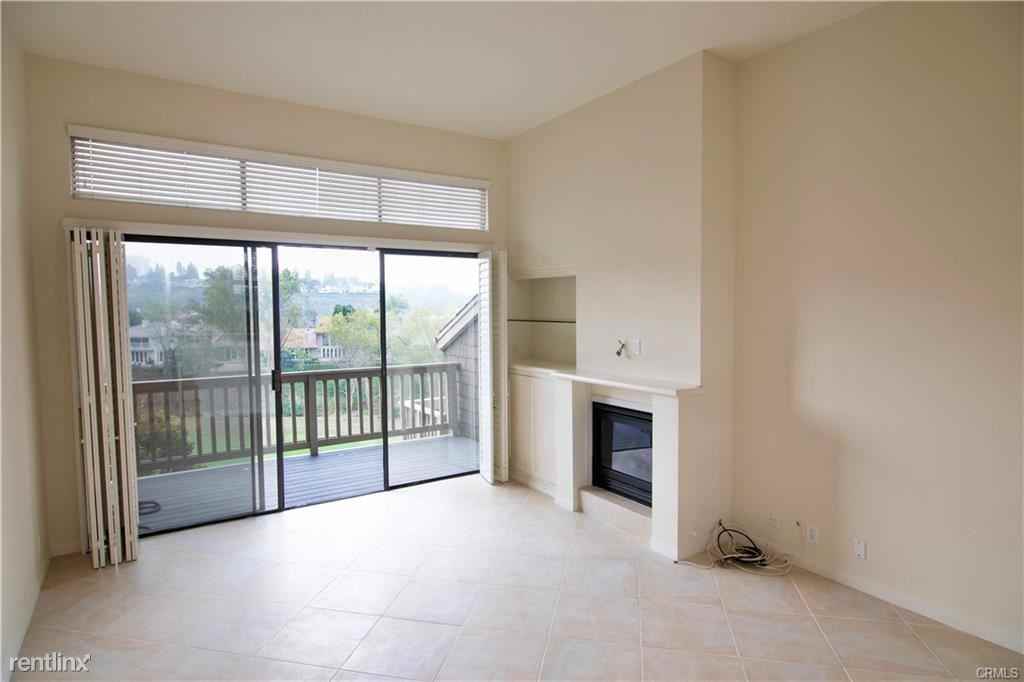 75 Sea Island Dr - Photo 3 of 12