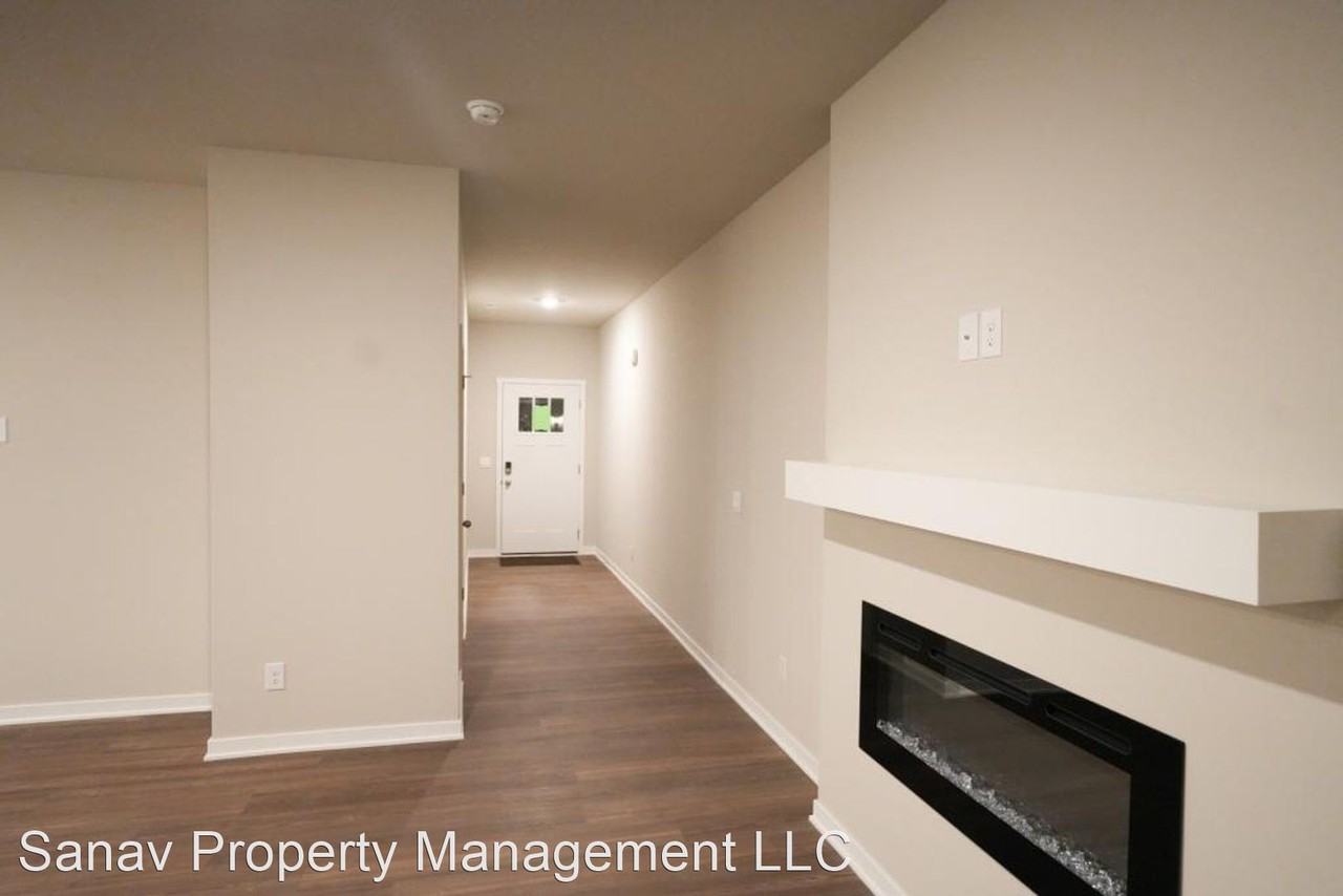 2815 Nw 34th Ln - Photo 2 of 17