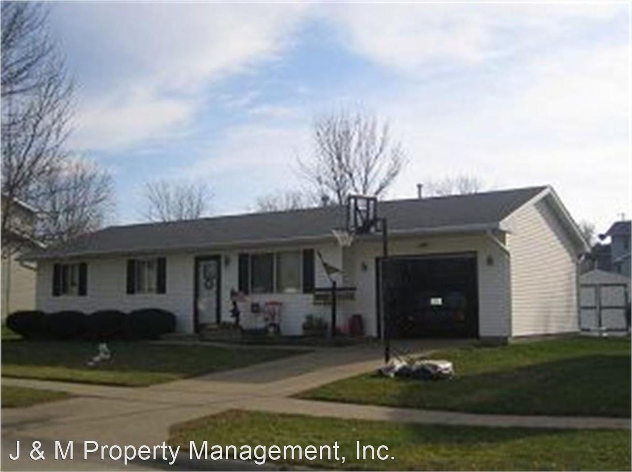 1140 Adler Dr - Photo 2 of 2