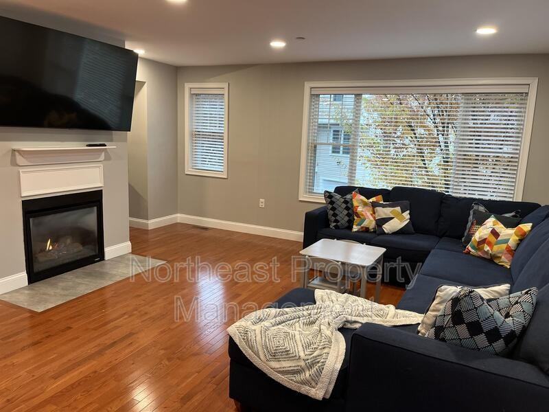 38 Webster St #2 - Photo 2 of 19