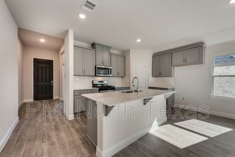 601 Amenduni Ln - Photo 5 of 22