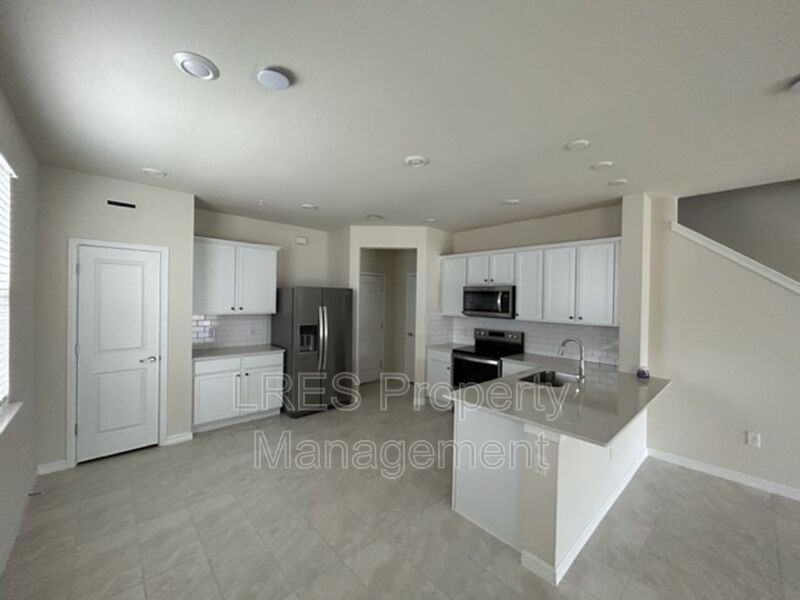 1872 Erudite Way - Photo 4 of 29